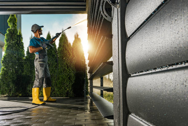 Best Patio and Deck Pressure Washing  in East Rutherford, NJ